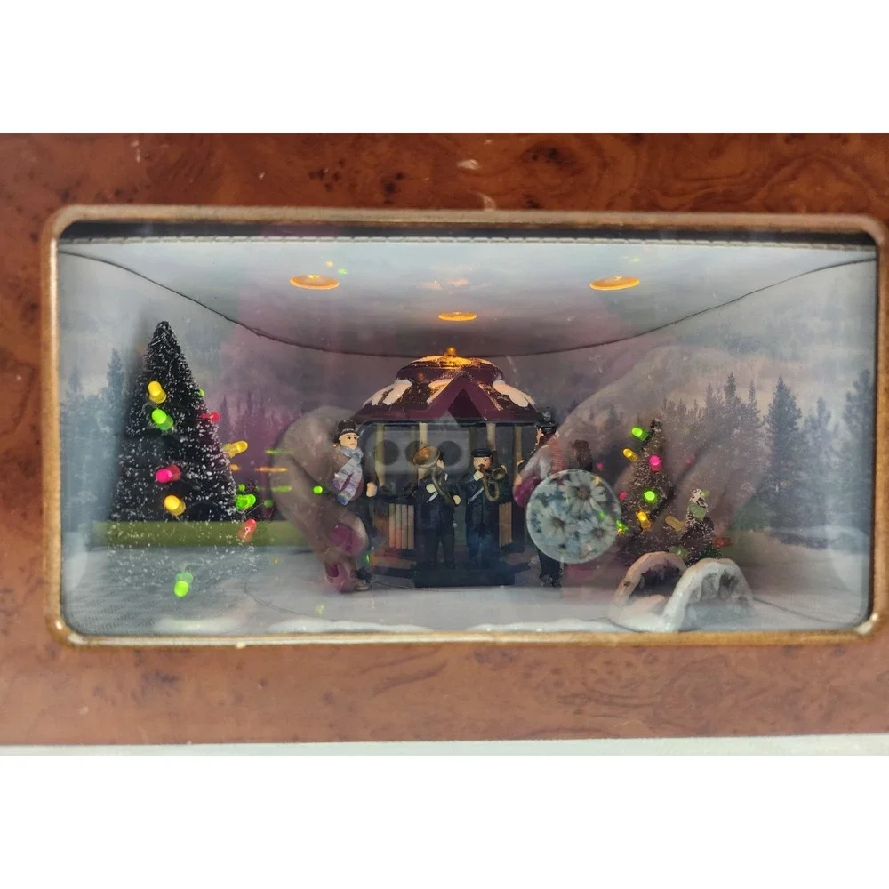 Mr. Christmas Gold Label Grand Animated Concertina Motion Music Box 50 Songs